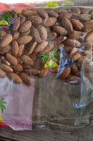 Amandes crues