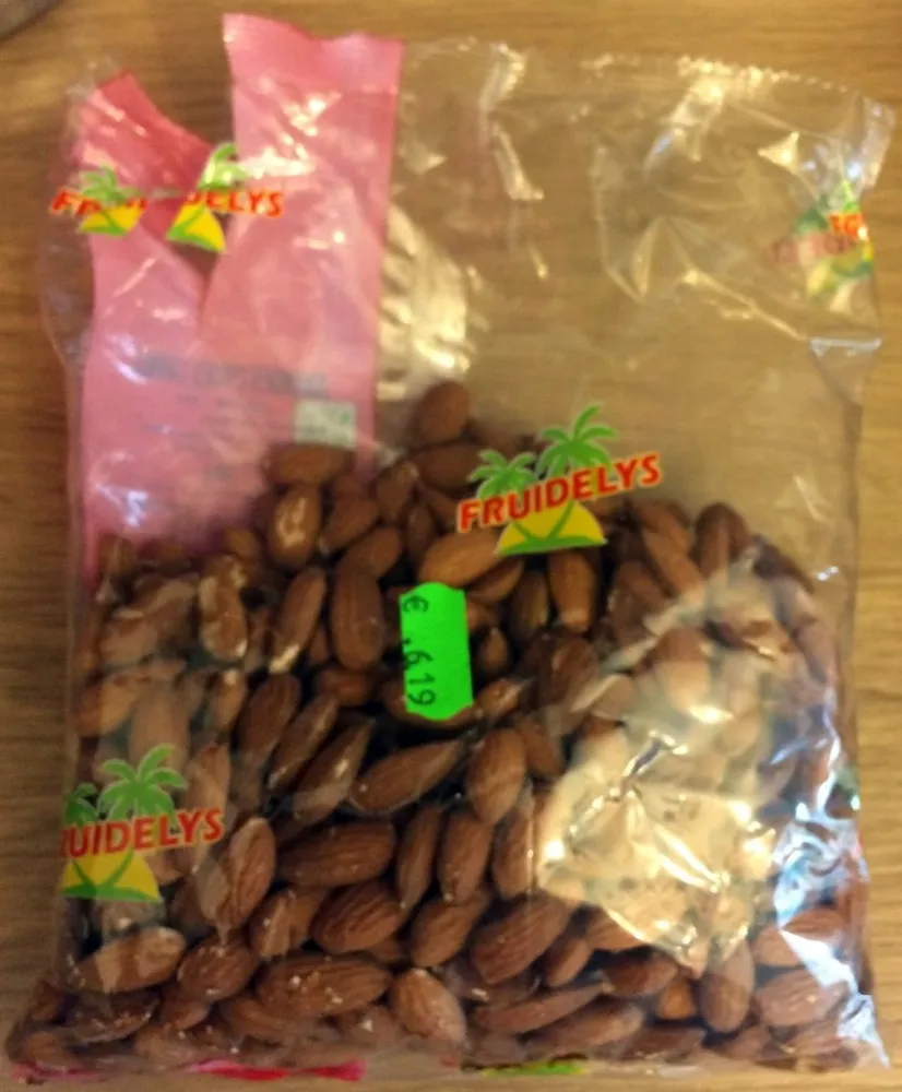Amandes crues carmel