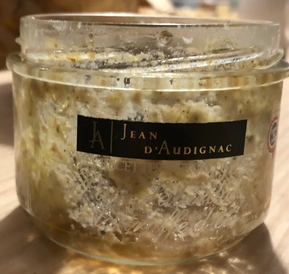Pate superieur aux brisures de truffe d ete