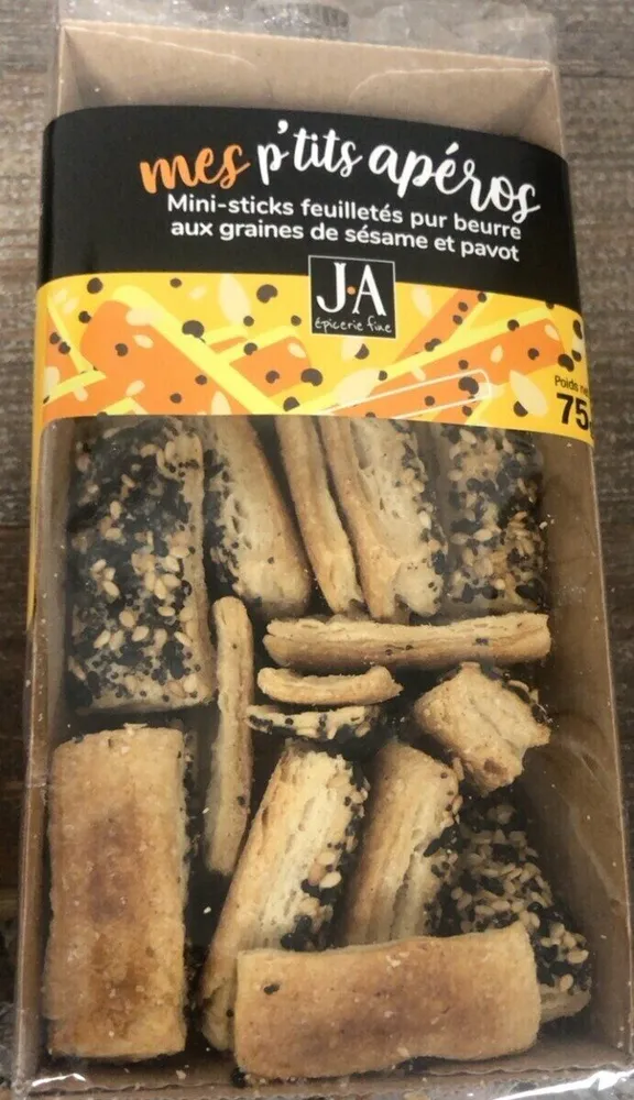 Mini stick feuilletés pur beurre aux graines de sesame et pavot