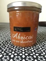 Confiture d'abricot cuit au chaudron