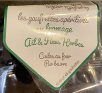 Les gaufrettes apéritives au fromage ail et fines herbes