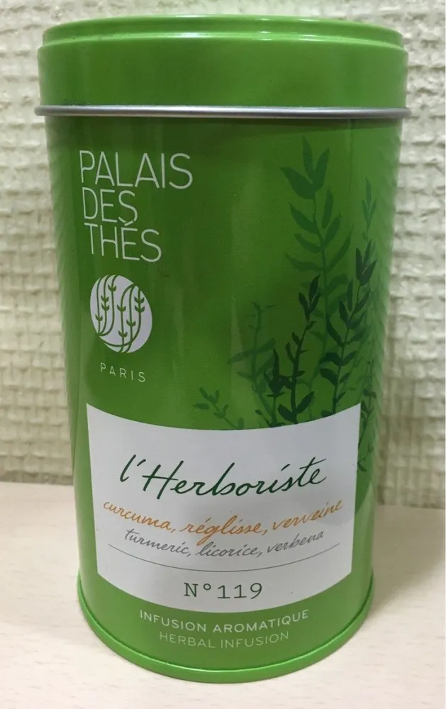 L'herboriste : curcuma, réglisse, vereine