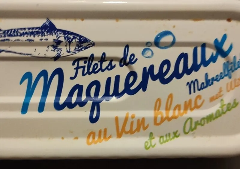 Filets de maquereaux au vin blanc et aux aromates