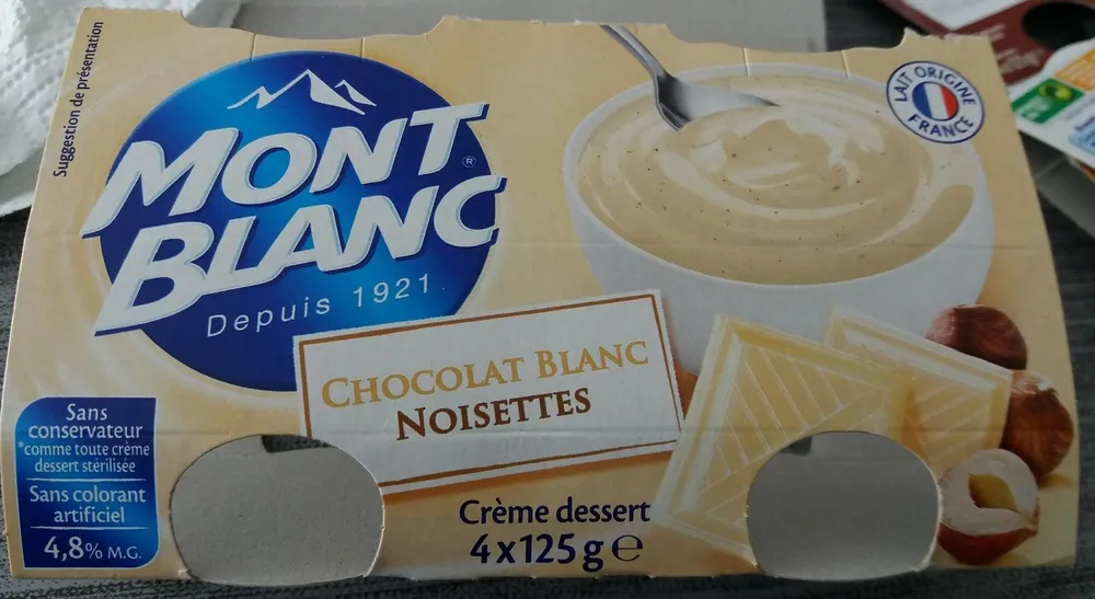 Crème dessert au chocolat blanc et aux noisettes