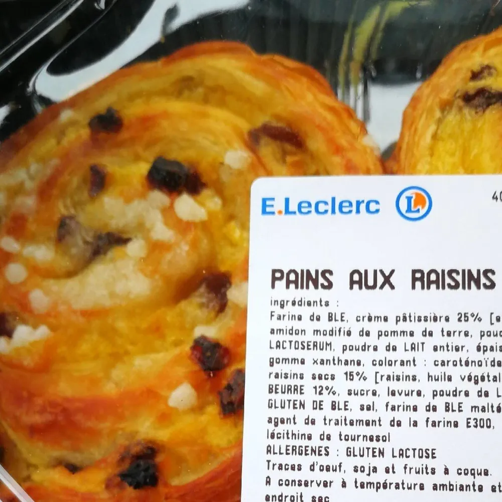 Pain aux raisins