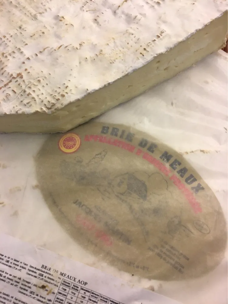 Brie de Meaux AOP