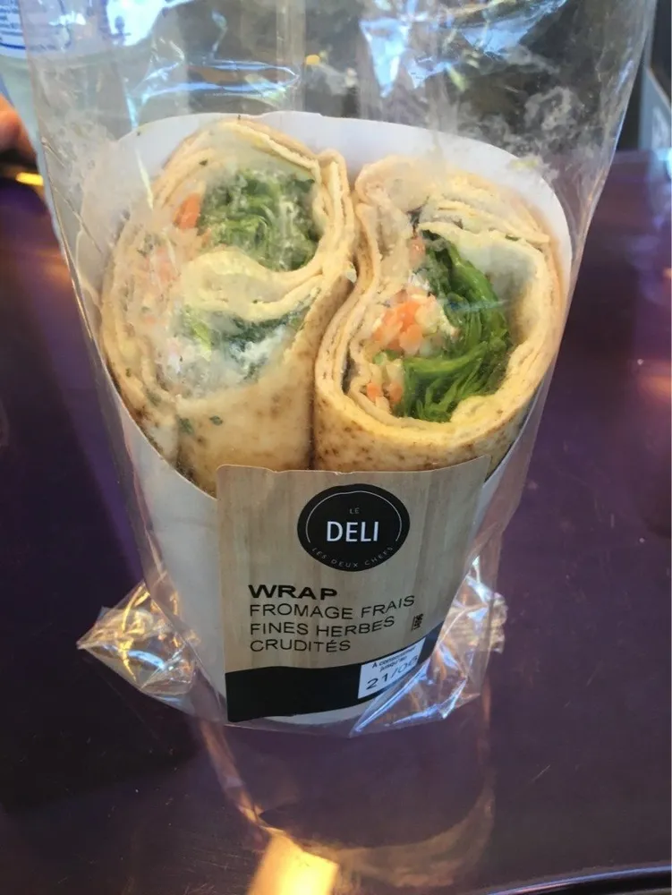 Wrap fromage frais fines herbes crudités