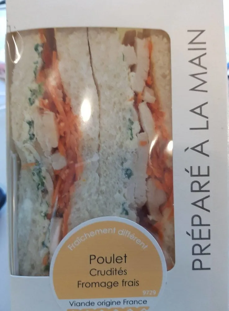 Poulet crudités fromage frais