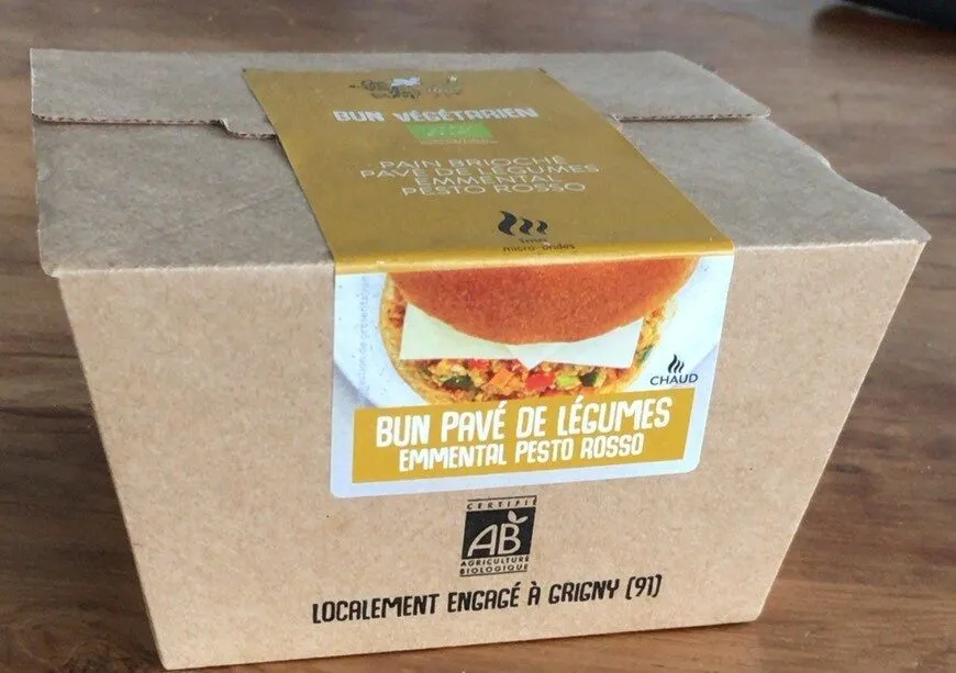 Bun Pavé de légumes Emmental Pesto Rosso