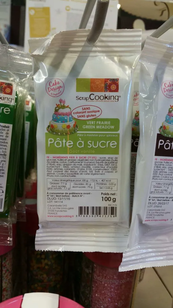Pâte à sucre vert prairie