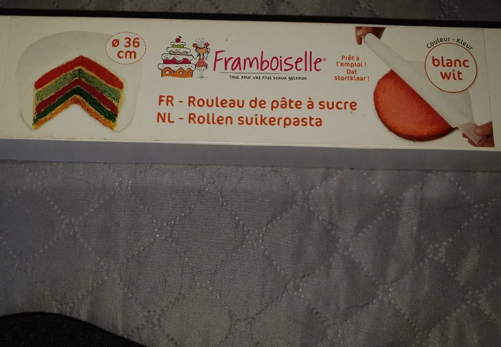 Rouleau de pate a sucre