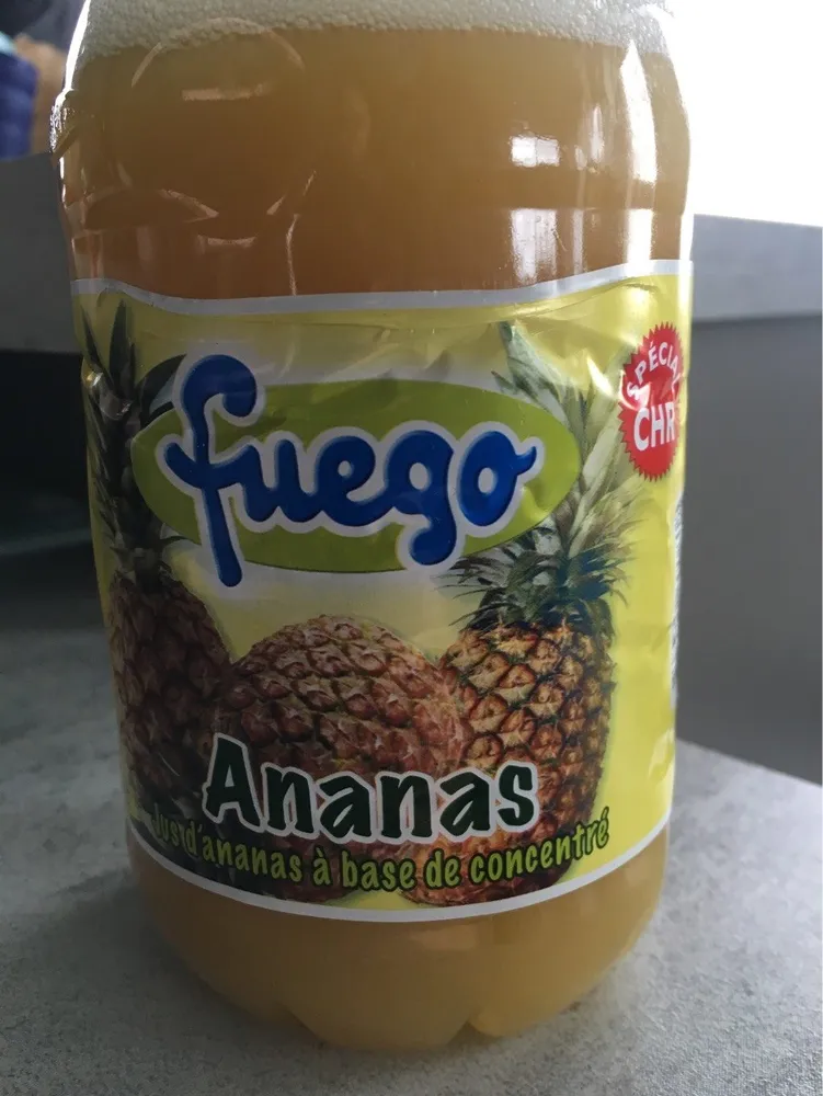 Jus d’ananas a base de concentre