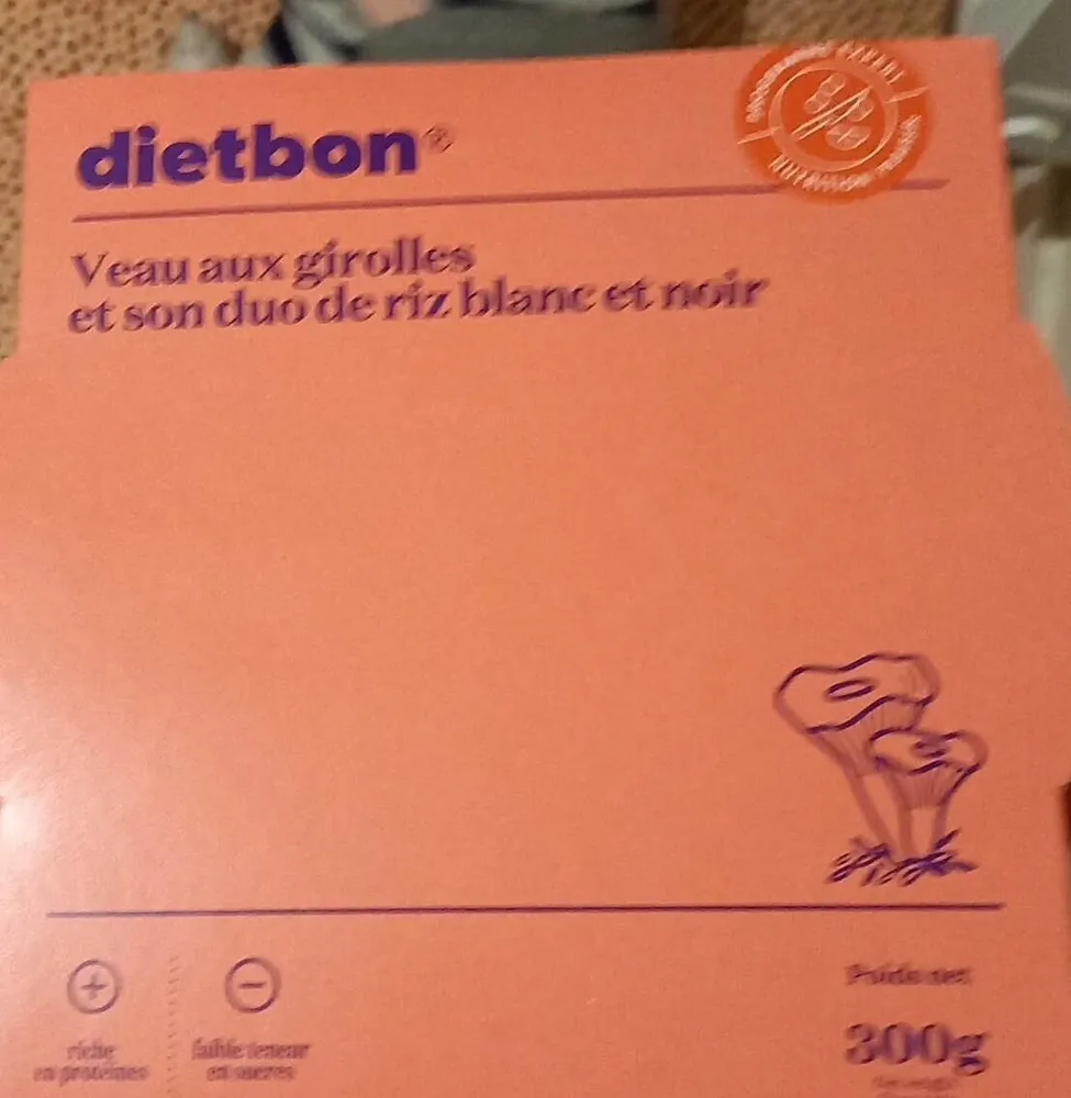 Veau aux girolles et son duo de riz blanc et noir