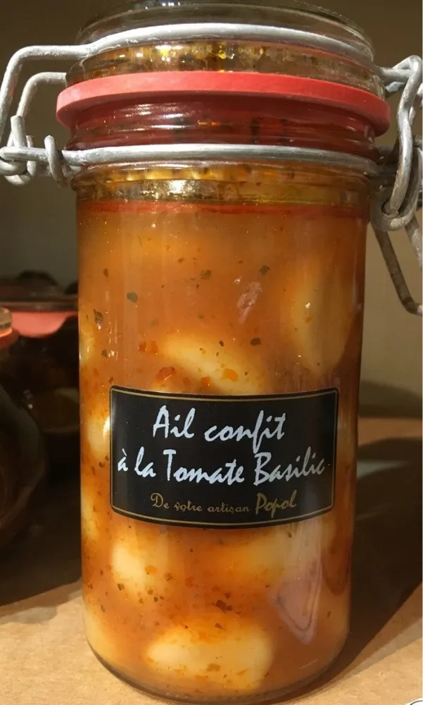 Ail confit à la tomate basilic