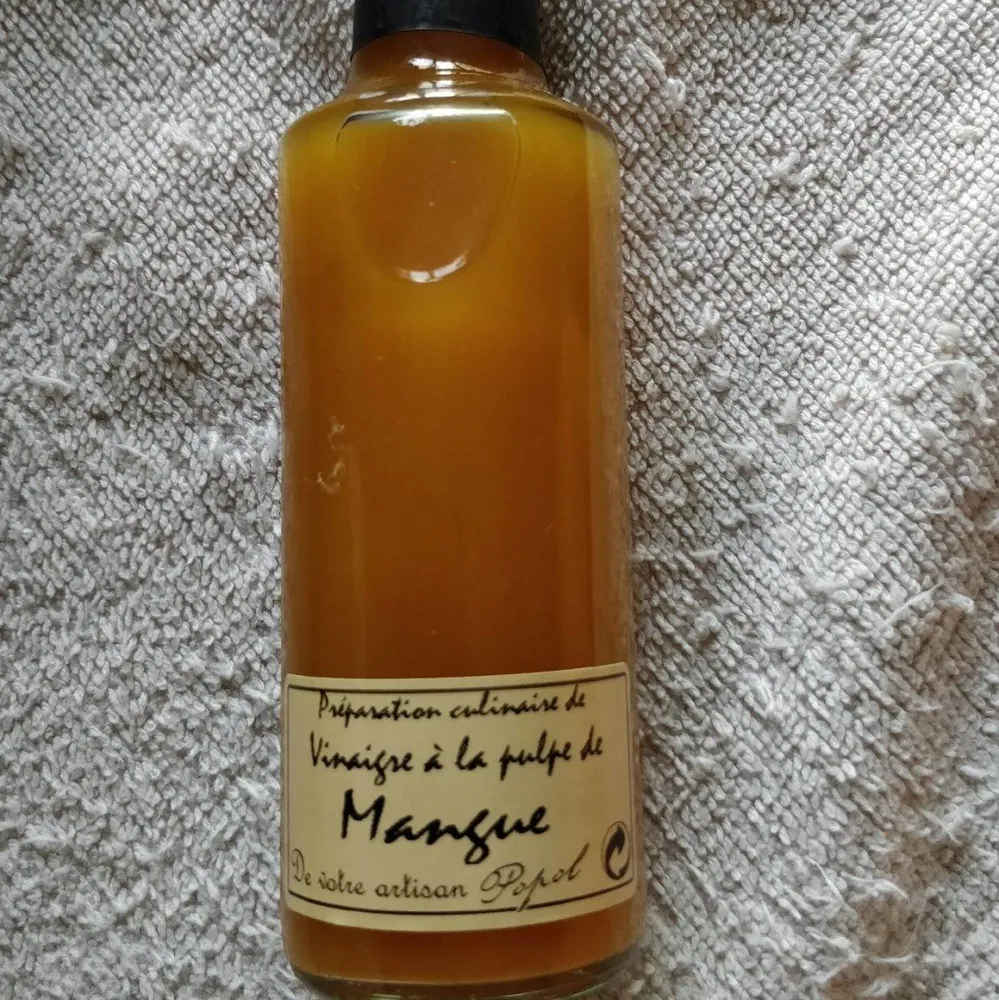 Préparation culinaire de Vinaigre à la pulpe de mangue
