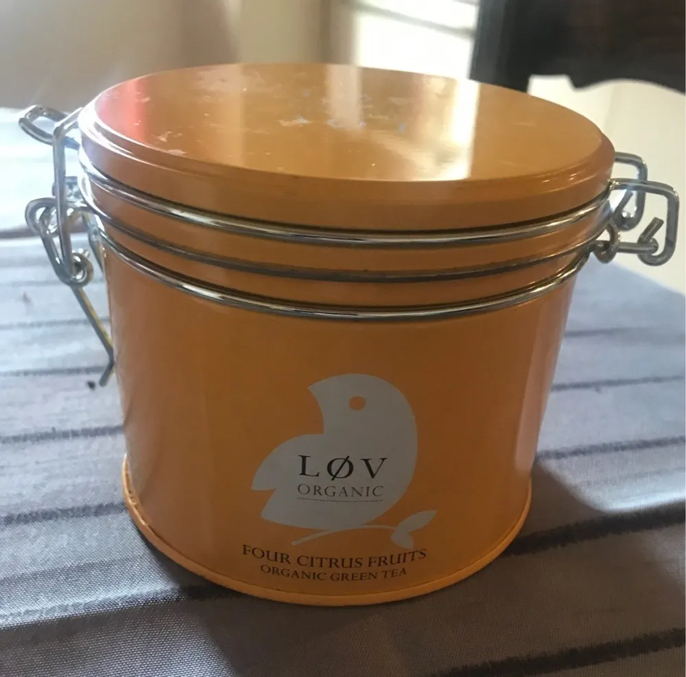 Lov Organic Four Citrus Fruits