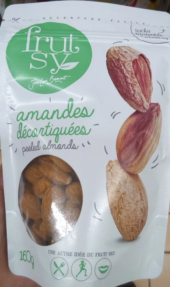 Amandes décortiquées