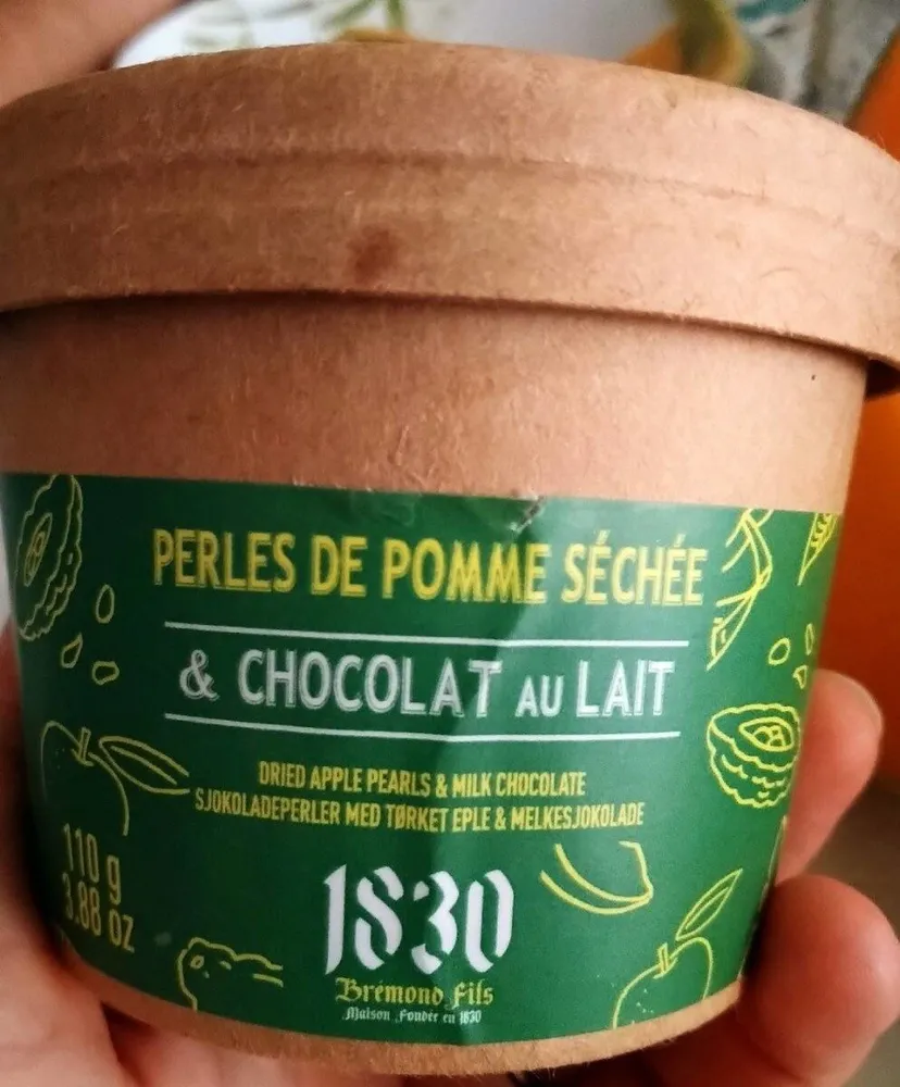 Perles de pommes séchées au chocolat