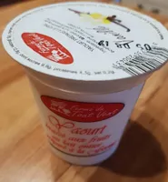 Yaourt vanille au lait entier préparé à la ferme