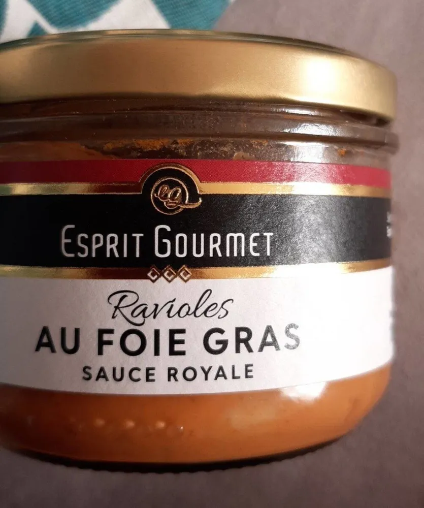 Ravioles au foie gras sauce royale