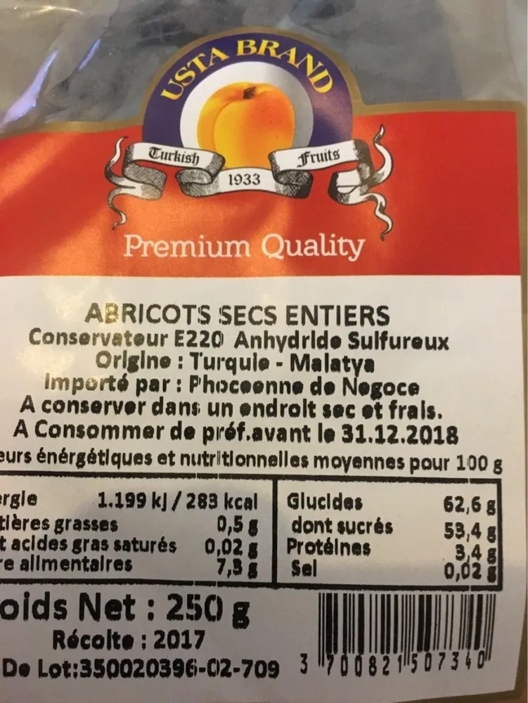 Abricots secs entiers