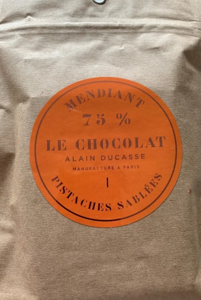Mendiant chocolat pistaches sablées
