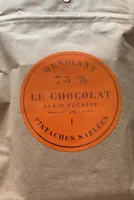 Mendiant chocolat pistaches sablées