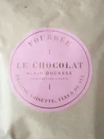 Le chocolat Alain ducasse fourrée praliné noisette fleur de sel
