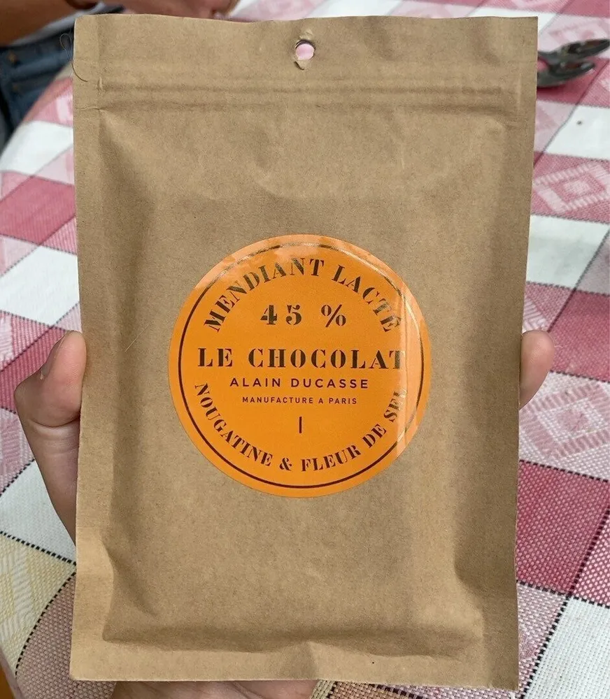 Tablette mendiant nougatine & fleur de sel