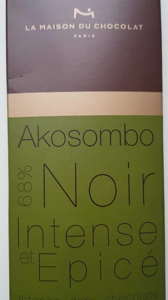 Akosombio 68% Noir intense et épicé