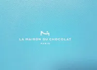 Coffret de bonbons de chocolat noir