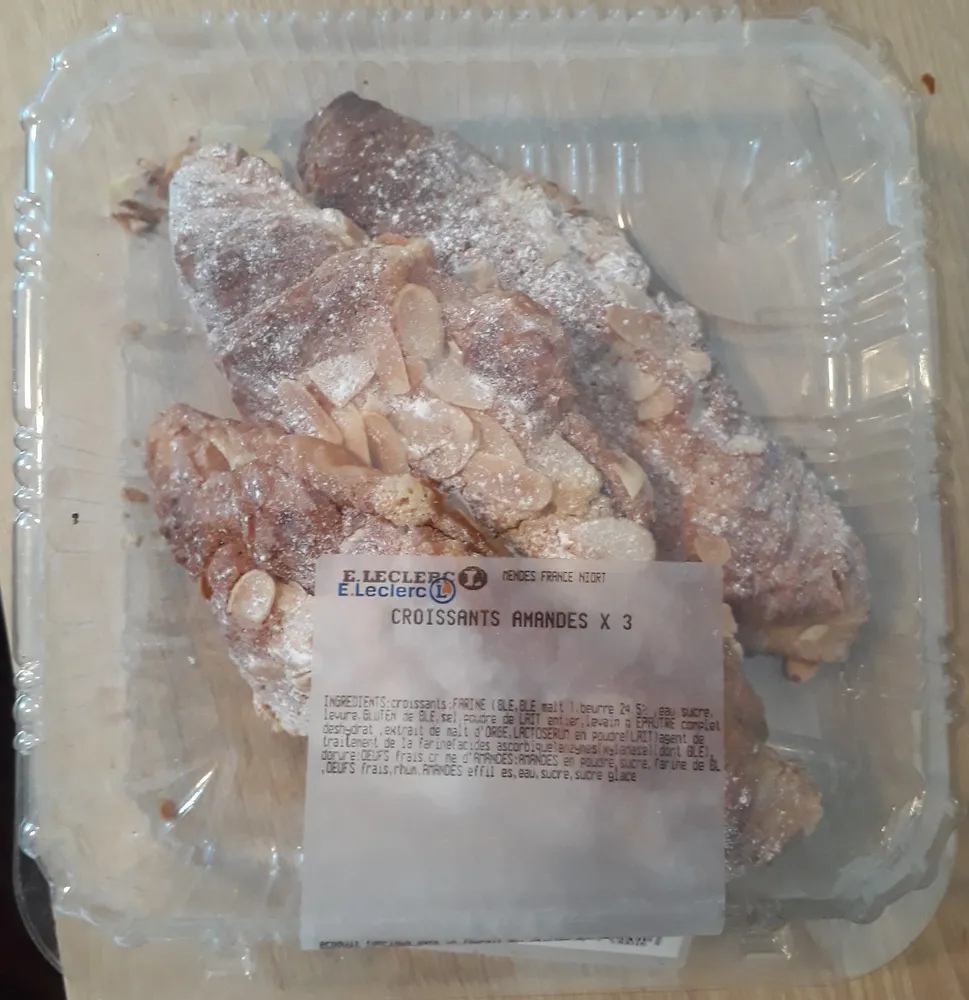 Croissants amandes