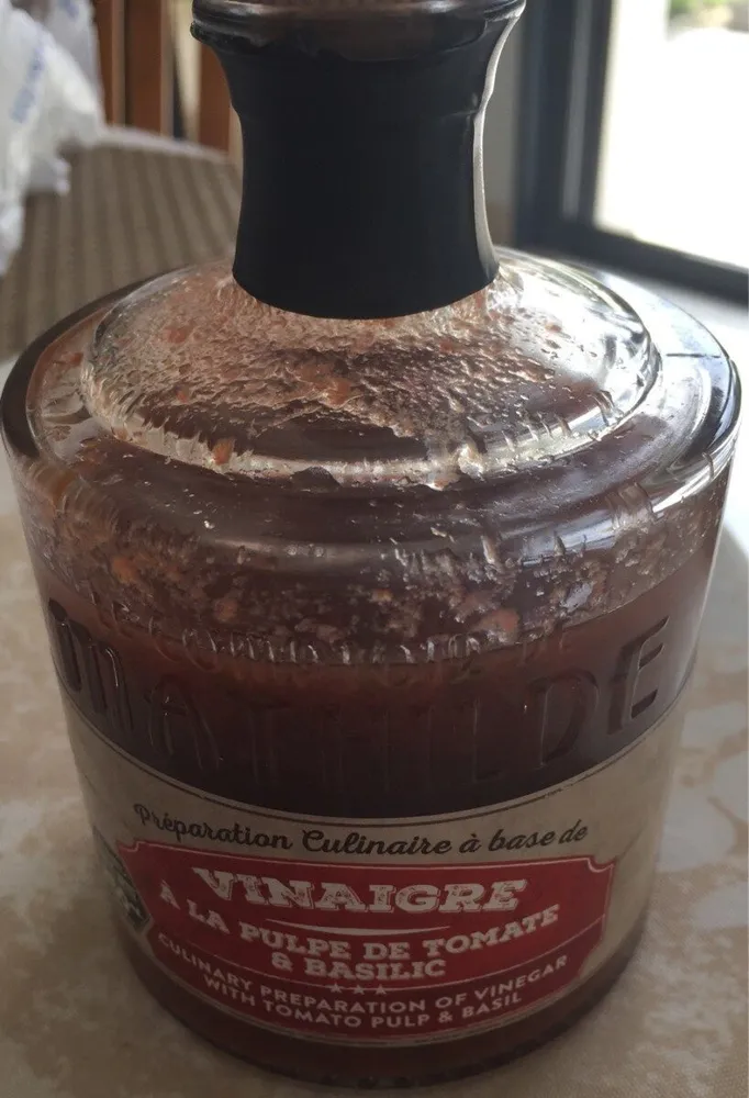 Vinaigre à la pulpe de tomate & basilic