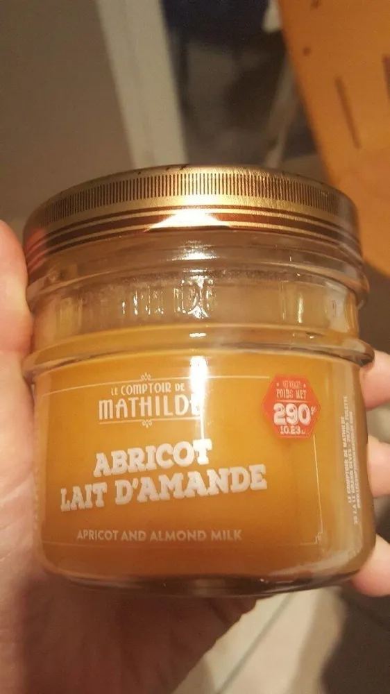 Confiture abricot lait amande