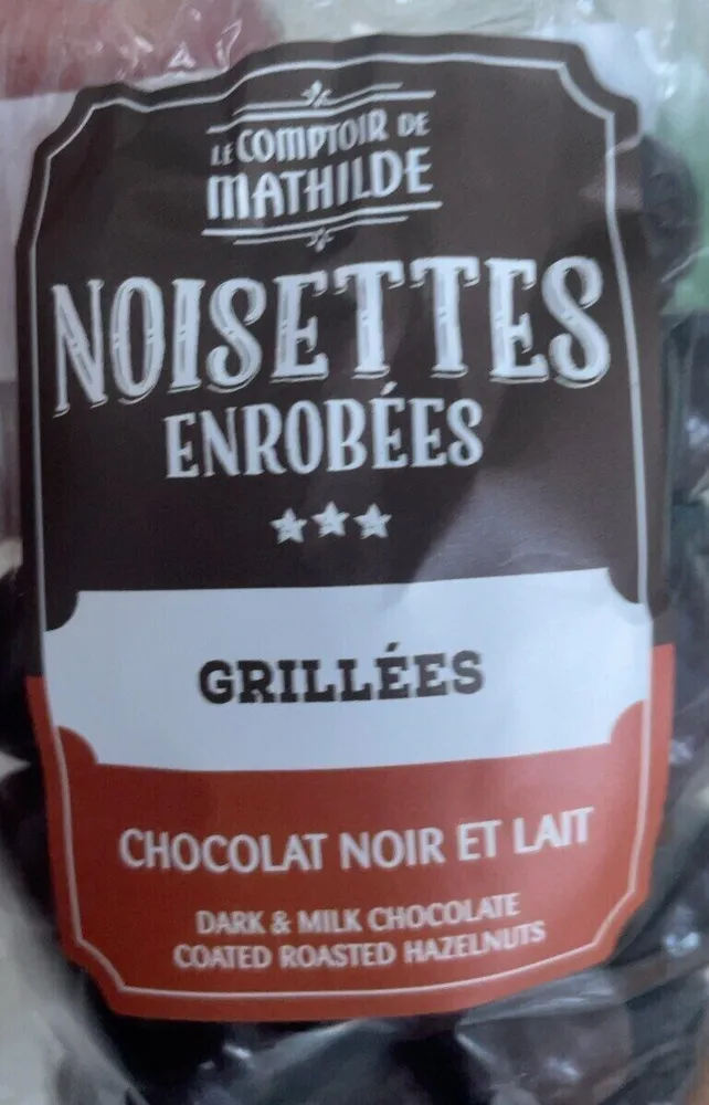 Noisettes enrobees de chocolat noir et au lait