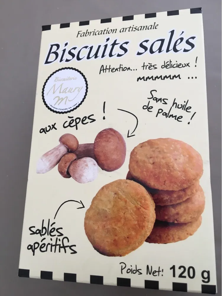 Biscuits sales aux cepes