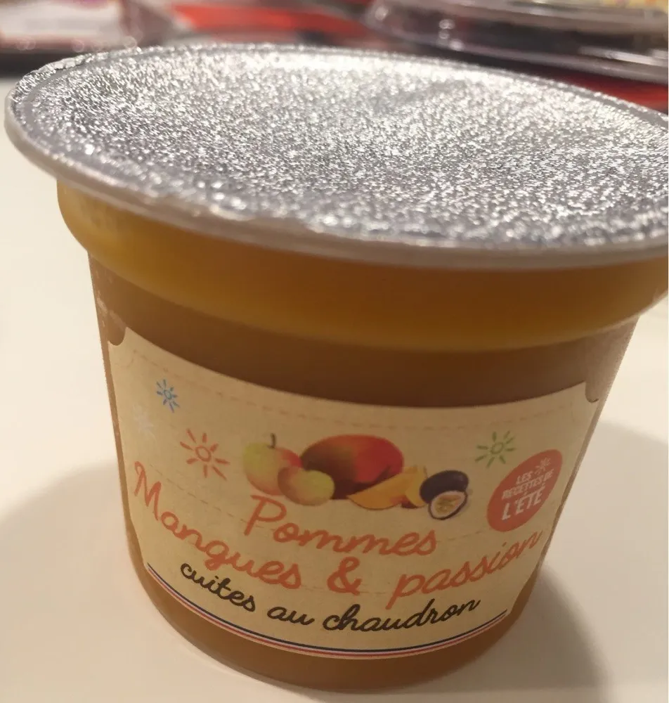 Pommes de la vallée de Garonne & ananas du Costa Rica