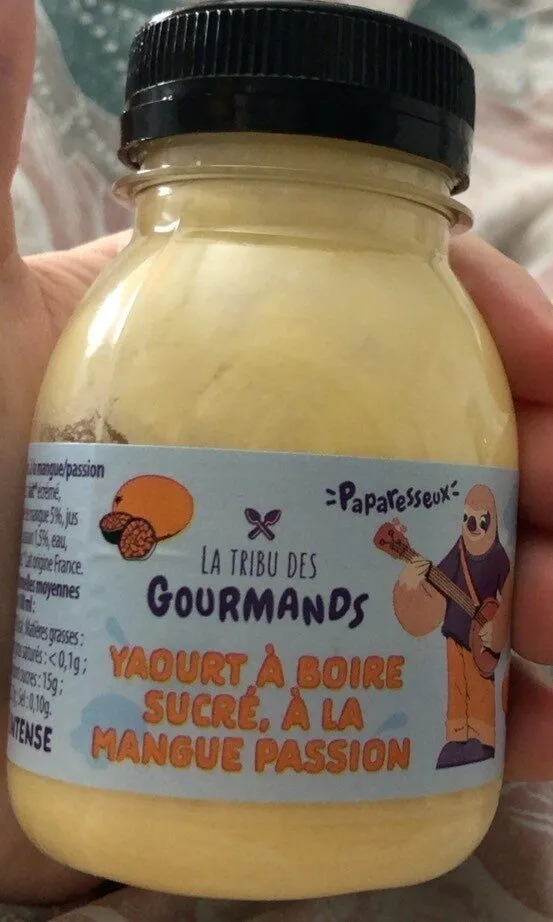 Yaourt à boire sucré, à la mangue passion