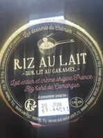 Riz au lait sur lit au caramel
