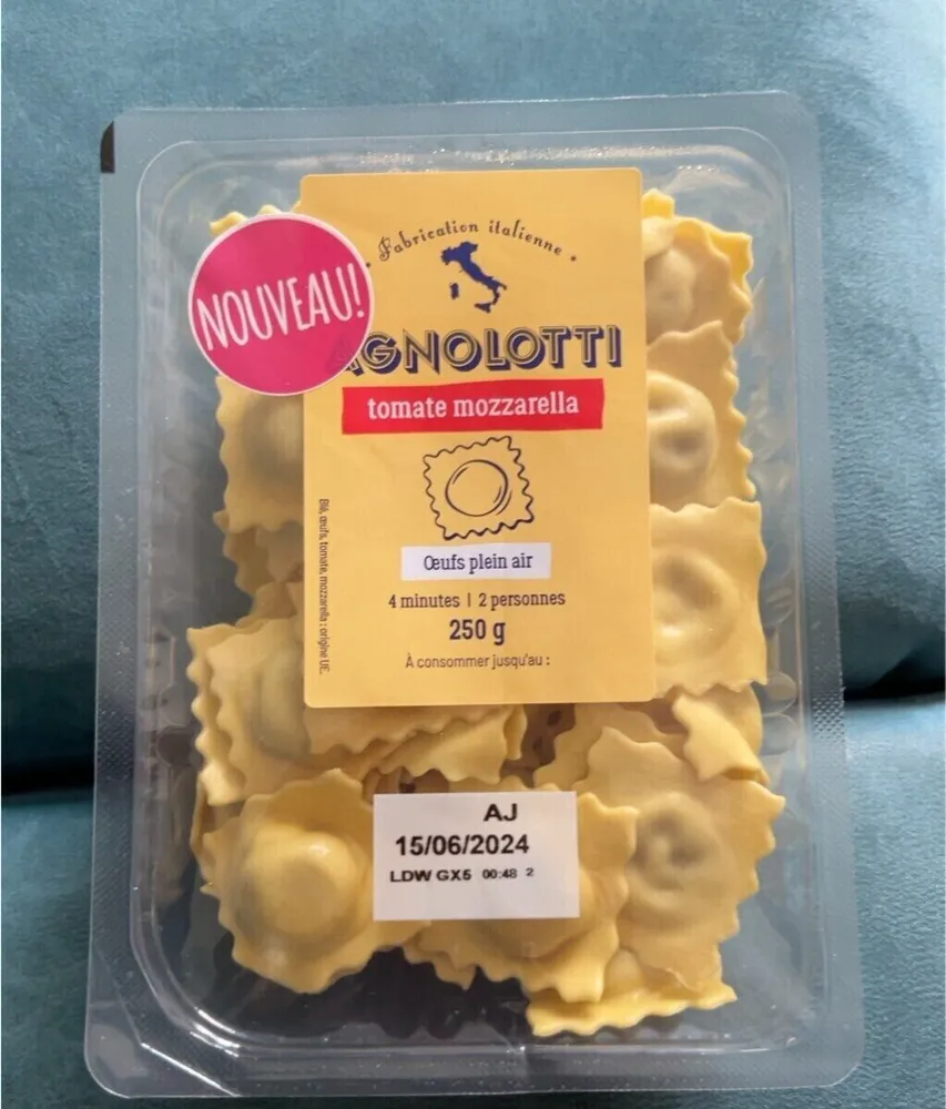 AGNOLOTTI TOMATE MOZZA