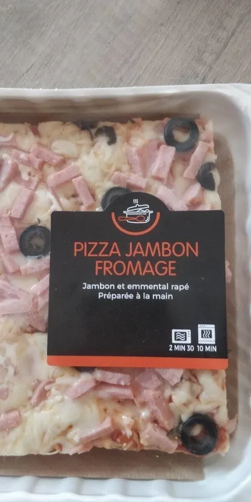 Toasts pizza jambon fromage
