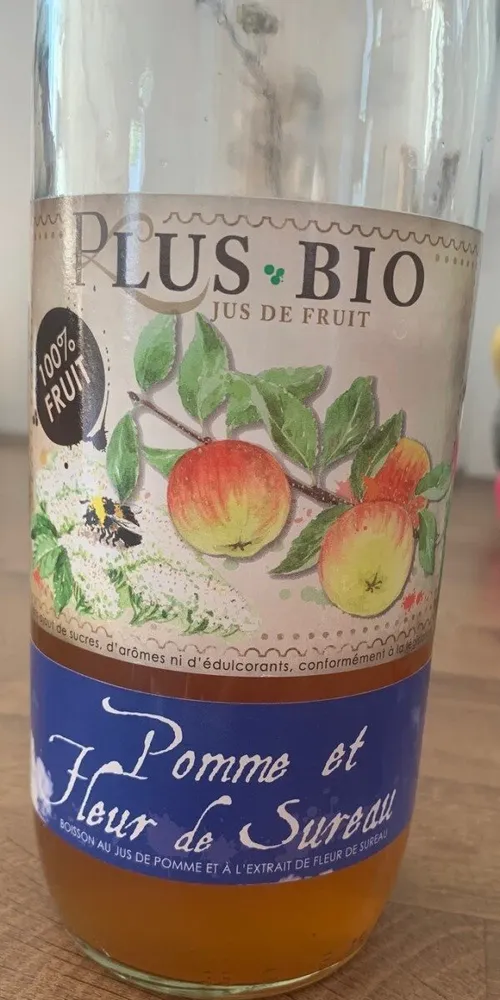 Pomme et flzur de sureau