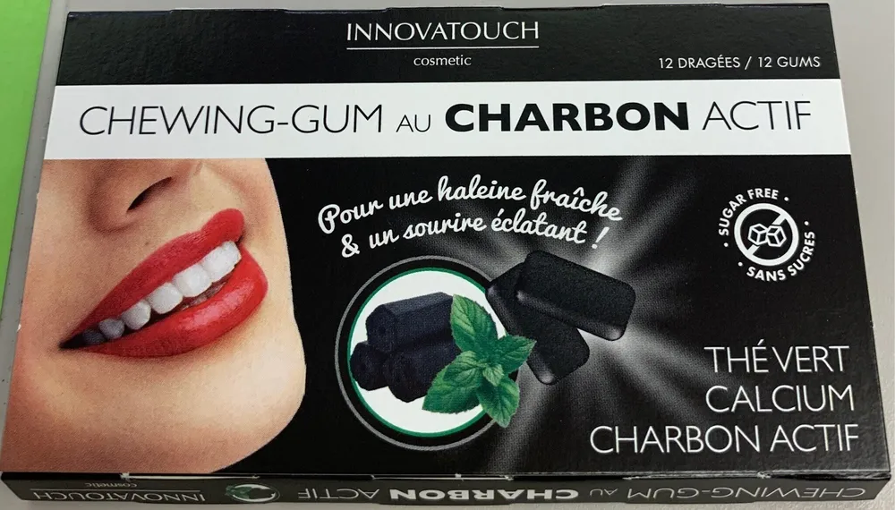 Chewing gum au charbon actif