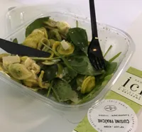 Salade de pâtes orecchiette au pesto et pousse d'épinard