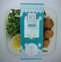 Salade de falafels, cereales et courgette à la feta