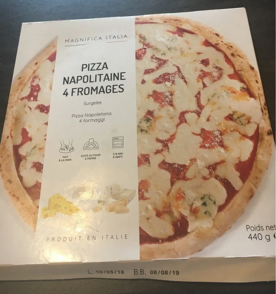 Pizza napolitaine 4 fromages