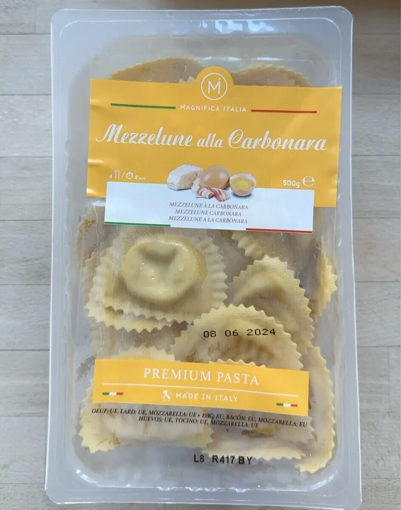 Mezzelune alla Carbonara
