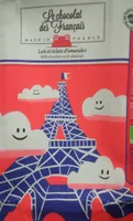 Lait et eclats d'amandes