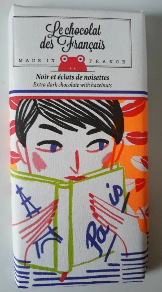 Noir et éclats de noisettes